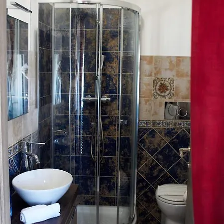 La Finestra Sui Rolli Apartment *